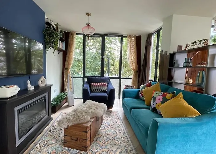 The Urban Green! Cosy Luxury Apartment In Chiswick