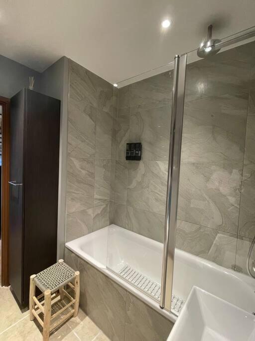 Apartment The Urban Green! Cosy Luxury In Chiswick
