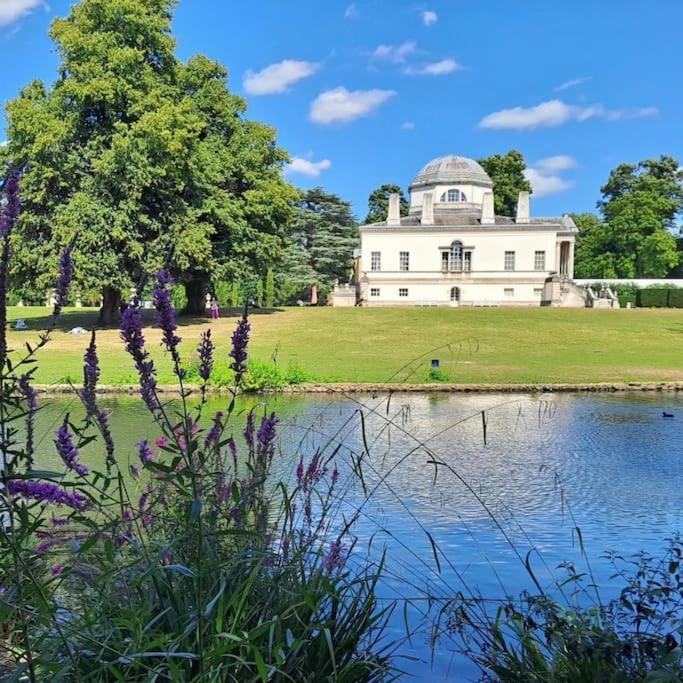 The Urban Green! Cosy Luxury In Chiswick Appartamento *